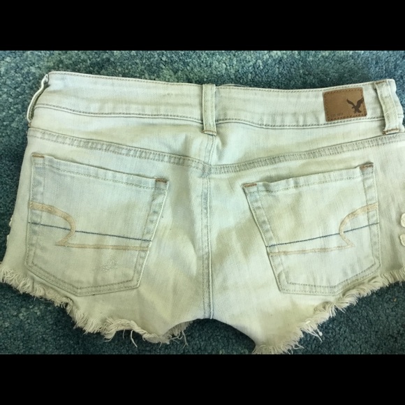 Lace side light denim high rise shorties. - Picture 4 of 4